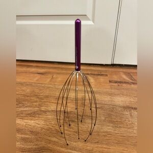 BodybackCompany purple scalp messager​​​​​